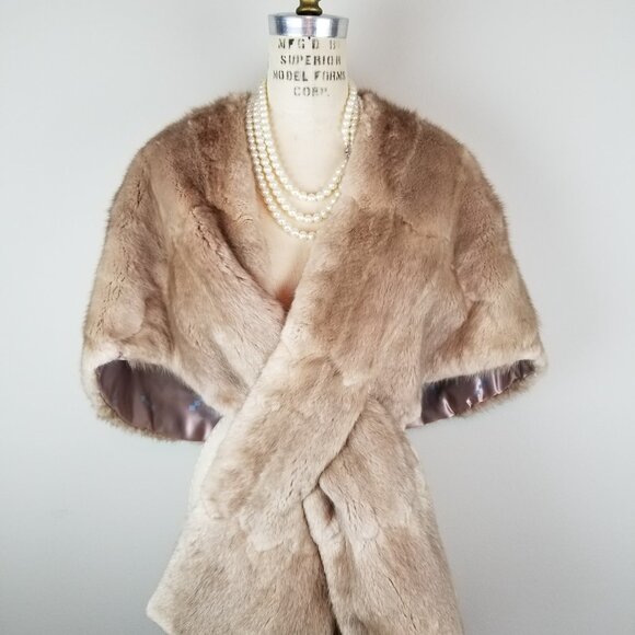 Vintage Silver Taupe Mink Stole Fur w/ Cross Feature * Bridal Mink Cape Capelet - Picture 4 of 12